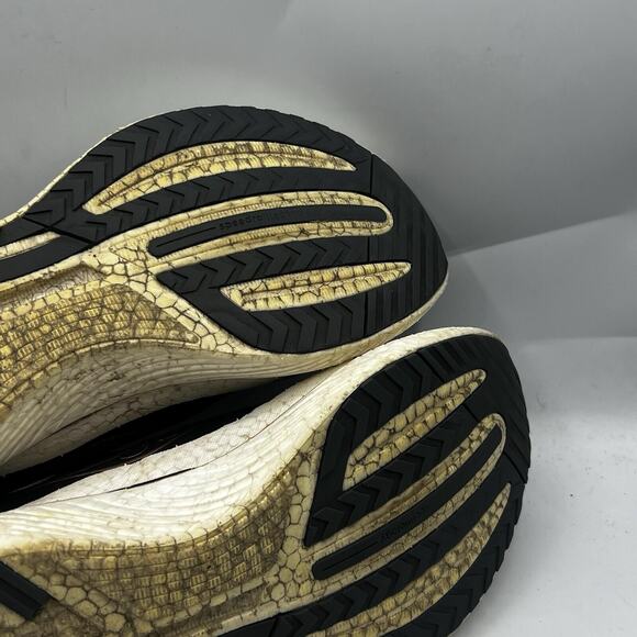 Saucony Endorphin Speed 3 Womens Size 7.5 Black White Running Shoes S10756-10 - Picture 10 of 13